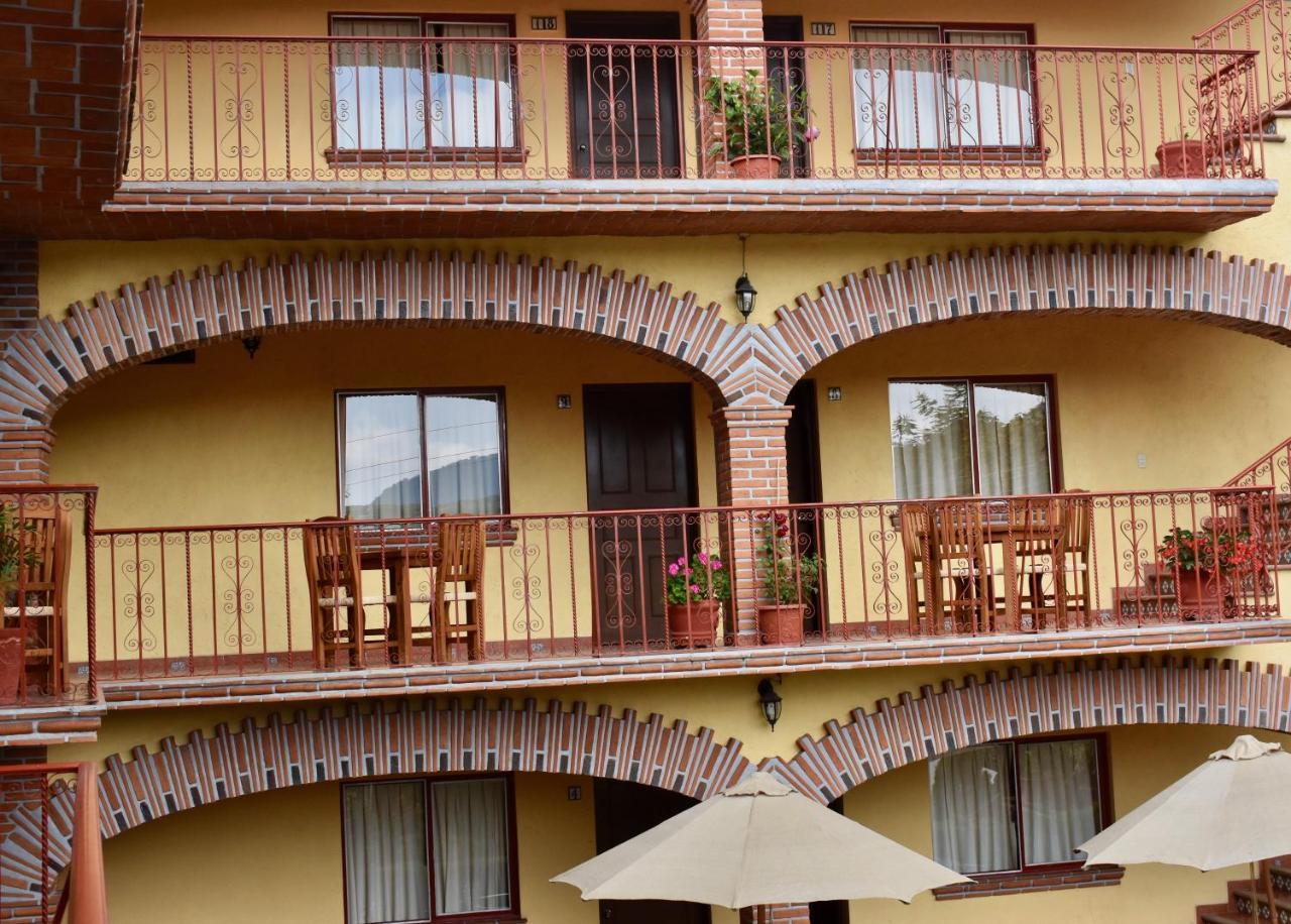 Hotel Posada Rincon Magico Tepoztlán Exterior foto